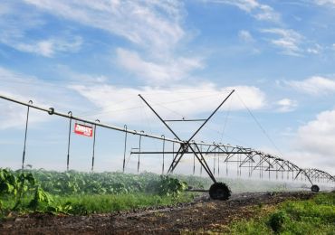 Projet d'irrigation par levage d'eau de production d'énergie solaire de 1,144 MWc à Anhui et au Zimbabwe
    