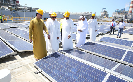 Les Émirats arabes unis ont l'intention d'investir 163 milliards de dollars américains pour développer les énergies renouvelables