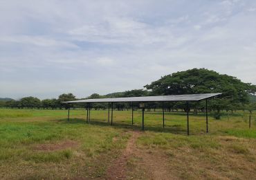 Système de pompe solaire de 7,5 kW en Colombie
    