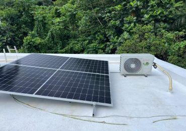 Système de climatisation solaire 12 000 BTU et 18 000 BTU à Porto Rico
    