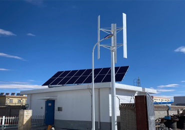 Projet hybride éolien-solaire de 15 kVA à Qinghai
