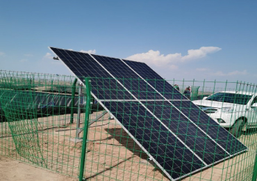 Système de pompe solaire de 1,1 kW dans la province du Shaanxi
