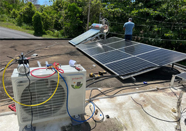 Système de climatisation solaire de type hybride solaire et AC 24000btu à Porto Rico
